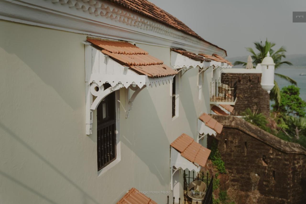Fort Tiracol Heritage Hotel Арамбол Екстериор снимка