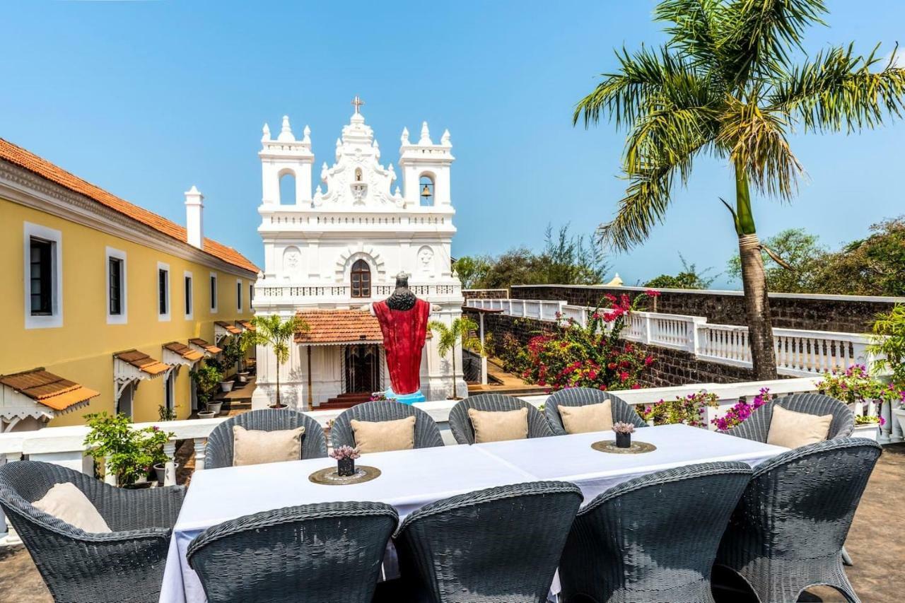 Fort Tiracol Heritage Hotel Арамбол Екстериор снимка